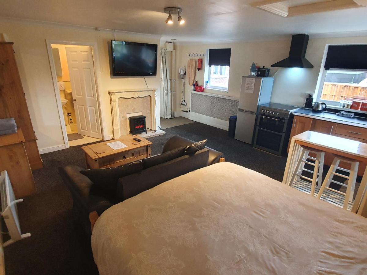 Sherwood Studio Annexe 1 Bedroom Entire Property Boston Dış mekan fotoğraf