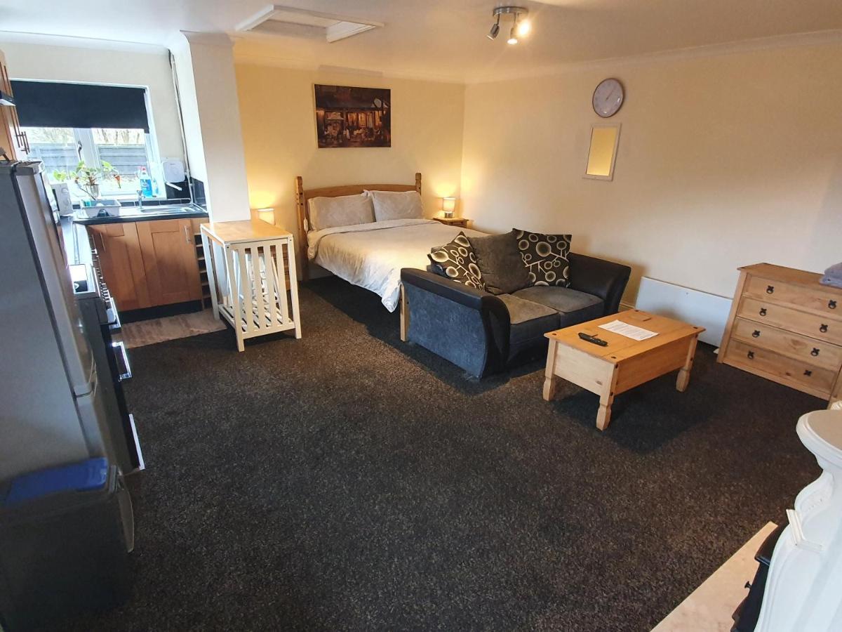 Sherwood Studio Annexe 1 Bedroom Entire Property Boston Dış mekan fotoğraf